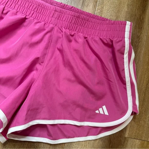 NWT Adidas Slim Fit Pink Shorts 3" Size Medium - Picture 4 of 14